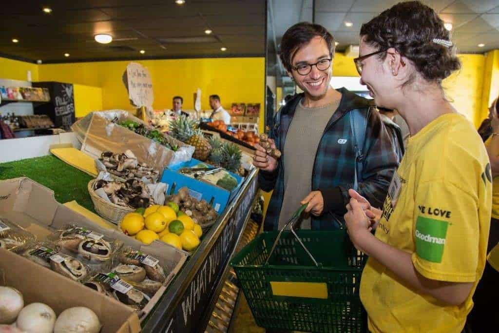 Australia: abre Supermercado Gratuito con productos descartados por otros Supermercados 1
